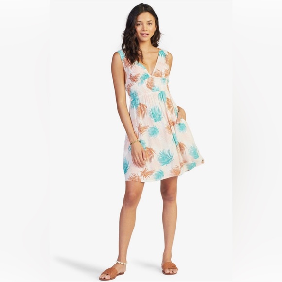 HP🎉NWT Roxy Woman’s Petite Seaside Shirred Tropical High Waist Mini Dress - Picture 3 of 7